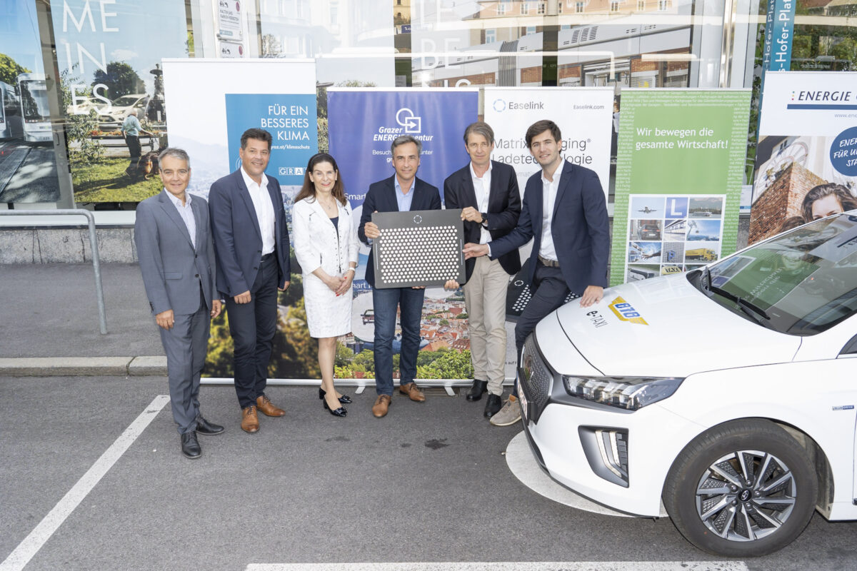 Boris Papousek (Energie Graz), Bertram Werle (Stadtbaudirektor), Sylvia Loibner (Taxi 878), Siegfried Nagl (Bürgermeister von Graz), Robert Schmied (Grazer Energieagentur), Hermann Stockinger (Easelink)